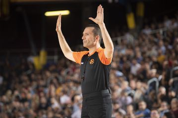 Ο Φούφης κάνει ντεμπούτο στα Playoffs της Euroleague - Η λίστα των 28 διαιτητών που αναλαμβάνουν δράση