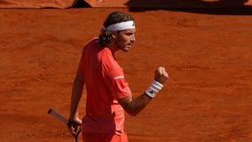 Ασταμάτητος ο Τσιτσιπάς, προκρίθηκε και σε άλλο τελικό