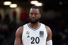 O Φερνάντο έμεινε εκτός δωδεκάδας κόντρα στην Ανδόρρα λόγω θέματος στον αχίλλειο