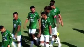 Χαμός στην Ονδούρα: Χαστούκισε τον συμπαίκτη του, γιατί είχε παράπονα για την απόδοσή του (vid)