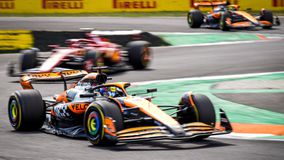 Ο Όσκαρ Πιάστρι έλαμψε στη Σαουδική Αραβία - Ο οδηγός της McLaren είναι και ο νέος πρωτοπόρος, η Ferrari στο βάθρο