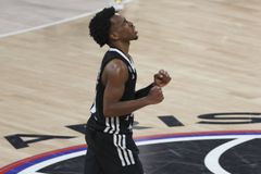 Άλλος ένας αγώνας άλλη μια 100άρα για την Παρί και τώρα... Φενέρ