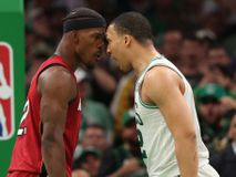 H... σιωπή του Τζέιλεν Μπράουν για την κόντρα Ουίλιαμς-Μπάτλερ είπε τα πάντα για τους Σέλτικς (vid)