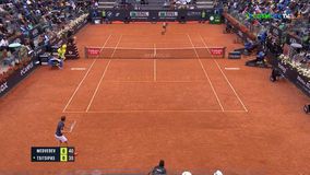 Τα highlights από την ήττα του Τσιτσιπά από τον Μεντβέντεφ