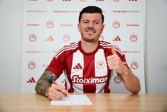 Επίσημο: Ανανέωσε και ο Μπιανκόν με τον Ολυμπιακό