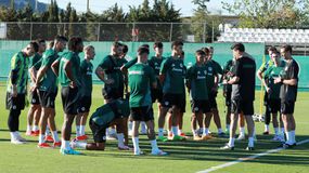 Στην αγορά για δύο πρωτοκλασάτους εξτρέμ, με διαφορετικό «πακέτο»