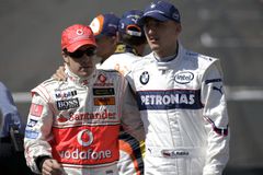 Αλόνσο: «Ο Κούμπιτσα είναι θρύλος του αθλήματός μας»