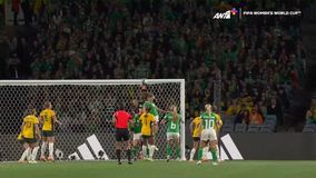 Αυστραλία - Ιρλανδία | Ασύλληπτη επέμβαση με στυλ... σούπερμαν από την Άρνολντ!