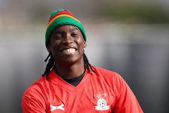 Η σέντερ φορ από τη Ζάμπια που την «έκοψαν» επειδή νόμιζαν πως ήταν... άντρας, αλλά παίζει κανονικά στο Παγκόσμιο