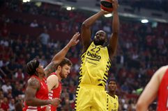 Επιστρέφει στη Ρωσία ο Τζεκιρί, για την ΤΣΣΚΑ Μόσχας αυτή τη φορά (vid)