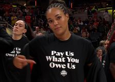 Διαμαρτυρίες παικτριών του WNBA για τους μισθούς τους: «Πληρώστε μας ό,τι μας χρωστάτε» (vid)