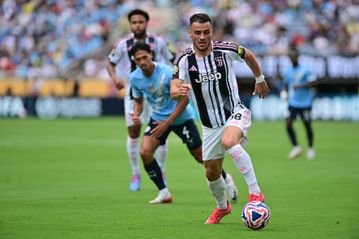 «Στον Τούντορ αρέσει ο Κόστιτς, αλλά υπάρχουν συζητήσεις με τον Ολυμπιακό»