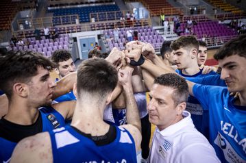 Παπαδόπουλος: «Χάσαμε το μετάλλιο σε ένα παιχνίδι - Λαμπρό μέλλον για τα παιδιά»