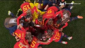 Οι πανηγυρισμοί των Ισπανίδων μετά τη λήξη του τελικού