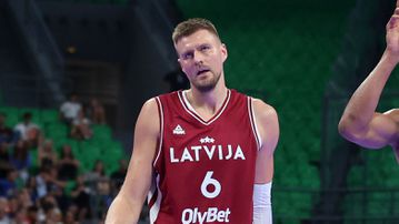 Ο Πορζίνγκις άναψε... φλόγες απαντώντας για το αν θα έπαιζε στην Ελλάδα: «Γιατί όχι;»