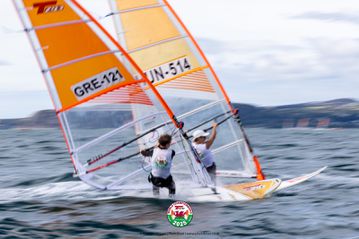 Σπουδαίες εμφανίσεις από τους Έλληνες ιστιοπλόους στο παγκόσμιο πρωτάθλημα Techno 293 και 293 Plus