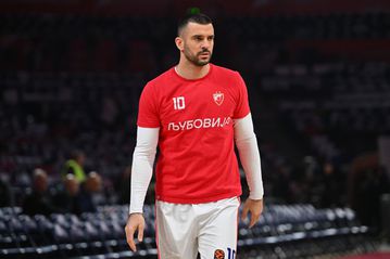 Τέλος εποχής στον Ερυθρό Αστέρα για τον Λάζιτς μετά από 14 χρόνια