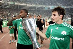 Το συγκινητικό «αντίο» του Σισέ στον Νίνη που σταμάτησε το ποδόσφαιρο