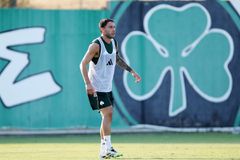 Παναθηναϊκός: Με Καλάμπρια, Τζούριτσιτς, Μπακασέτα η ευρωπαϊκή λίστα - Παρών στην προπόνηση ο Αλαφούζος (vid)