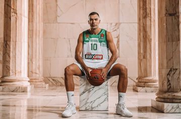 Ο Σλούκας για τη μεταγραφή του στον Παναθηναϊκό - «Ήταν εύκολη απόφαση και είμαι περήφανος - Υπέροχη η συνεργασία με τον Αταμάν»