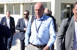 Παραιτήθηκε ο Μπένετ από την ΚΕΔ