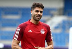 Συνάντηση μάνατζερ του Ιμπόρα με Λεβάντε: «Είμαστε σε καλό δρόμο για την επιστροφή του»