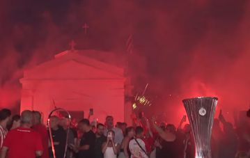 Τα ευρωπαϊκά τρόπαια του Ολυμπιακού στη Μύκονο