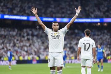 Ο Εμπαπέ συνεχίζει να οδηγεί την Ρεάλ Μαδρίτης που υπέταξε και την Εσπανιόλ