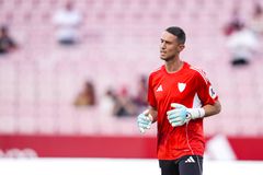 Ντεμπούτο Βλαχοδήμου και νίκη της Σεβίλλης