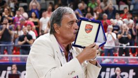 Ο Πανιώνιος τίμησε τον Βλάντο Τζούροβιτς (pic)