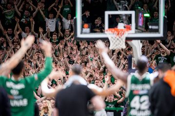 Σε αναβρασμό οι οπαδοί της Ζαλγκίρις, αποσύρουν τη στήριξή τους στην ομάδα