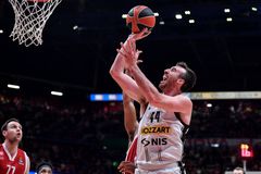 Τέλος ο Φράνκ Καμίνσκι από τους Σανς, ένα μήνα μετά την επιστροφή του στο ΝΒΑ