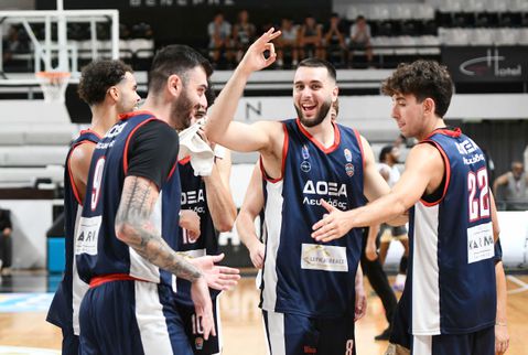 Η Δόξα Λευκάδας «άλωσε» τη Χαλκίδα με ανατροπή από το -13