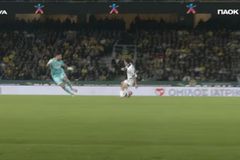 Το μαγικό του «Ντέλια» από άλλη οπτική και οι αντιδράσεις του Λουτσέσκου: Η παρακάμερα του ΑΕΚ - ΠΑΟΚ (vid)