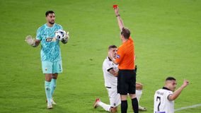 Σπάθας: «Ανεξήγητη η μη παρέμβαση VAR για Γερεμέγεφ - Έπρεπε να αποβληθεί ο Βίντα»