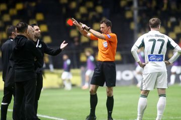 Λαμπαδαρίου: «Δικαιολογημένα τα παράπονα του Παναθηναϊκού, ο Τσβάιερ έκρινε το αποτέλεσμα»