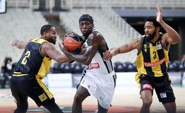 Ο νικητής Ναν έβαλε την «υπογραφή» του και «πλήγωσε» ΑΕΚ και... Ολυμπιακό