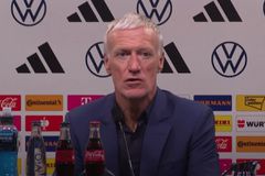 Η απογοήτευση του Ντεσάν μετά την ήττα της Γαλλίας