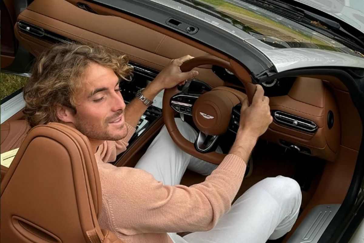 «Έξυπνες κάμερες» έπιασαν τον Τσιτσιπά με 210 χλμ/ώρα στην Αττική Οδό - Οι κυρώσεις που θα δεχτεί