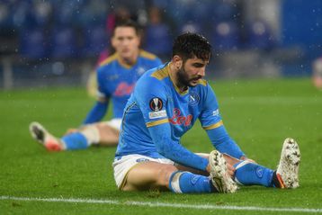 Στο στόχαστρο της δικαιοσύνης η Νάπολι για τις μεταγραφές Μανωλά και Καρνέζη!