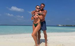 Διακοπές για τη Σαμπαλένκα με τον Έλληνα σύντροφο της (pics)