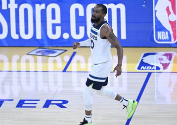 Άνετη επικράτηση για τους Τίμπεργουλβς κόντρα στους Ουίζαρντς