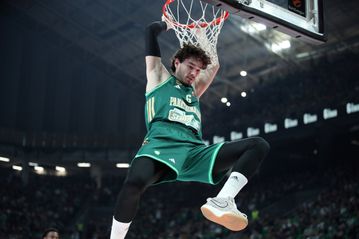 Αγωνία με Όσμαν στον Παναθηναϊκό - Αποχώρησε κουτσαίνοντας για τα αποδυτήρια