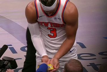 Απίθανο σκηνικό στο Ντάλας: Ο Τζος Χαρτ έπεσε σε θεατή και κέρασε τον εαυτό του M&Ms! (vid)