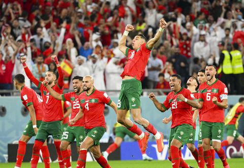 Ιστορική νίκη για το Μαρόκο μπροστά σε 65.000 θεατές - Με φανέλες αφιερωμένες στον Πελέ αγωνίστηκε η Βραζιλία