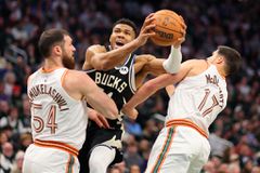 Τα highlights από τη βραδιά που ο Αντετοκούνμπο έκανε ρεκόρ καριέρας στις ασίστ και μία πάσα έπος που... χάθηκε η μπάλα (vids)