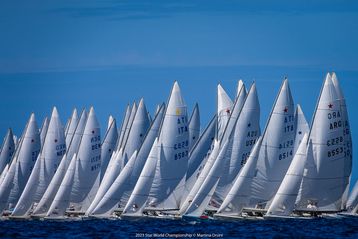 O Αιμίλιος Παπαθανασίου πάει για τον 25ο τίτλο της καριέρας του!