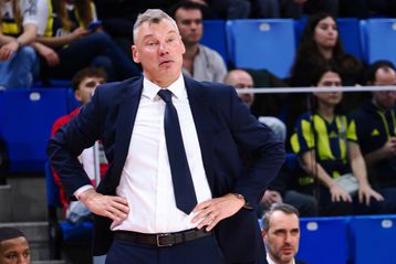 Βαριά ήττα για τη Φενέρμπαχτσε από την Τραμπζονσπόρ