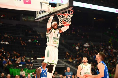 Χολμς και Σορτς ηγήθηκαν του Παναθηναϊκού σε ματς - διαφήμιση με τον Ηρακλή