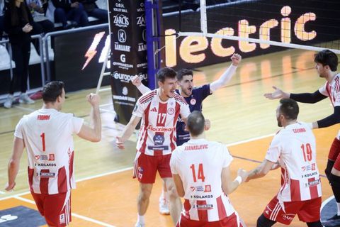 Ο Ολυμπιακός έφυγε με το διπλό από την Κρήτη